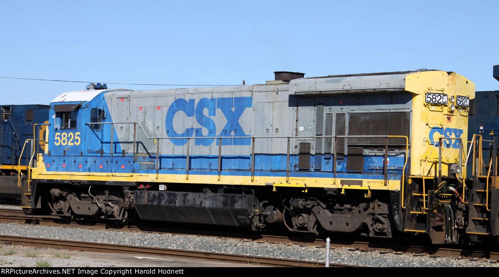 CSX 5825